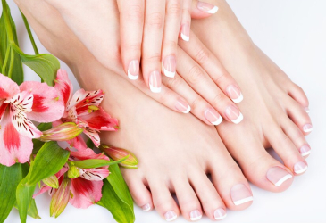 manicure + pedicure combo